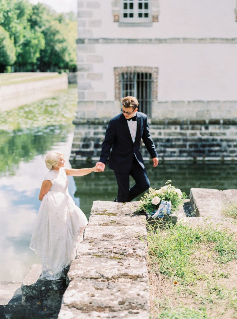 Editorial Pre-Wedding Photography in Chateau De Fontainebleau
