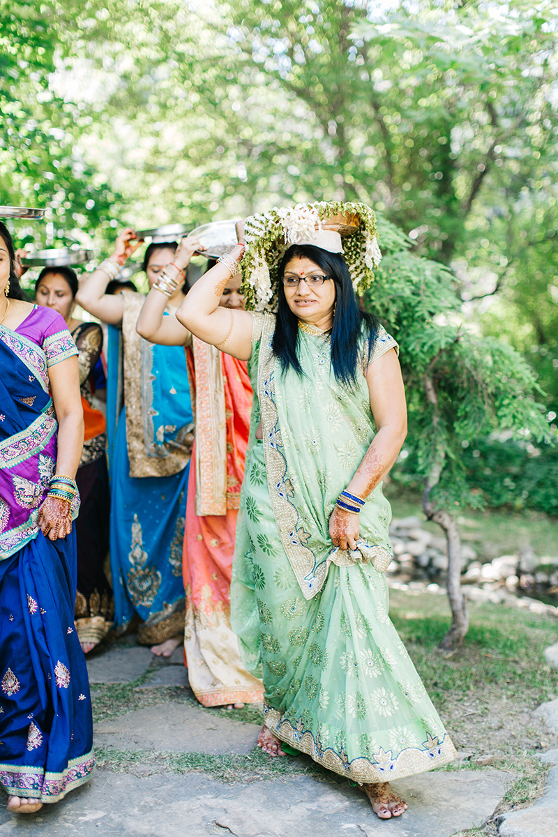 A Glamorous Traditional Indian Wedding